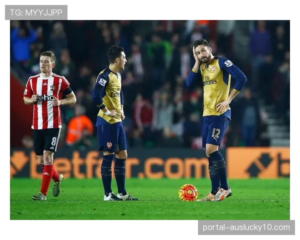 “里昂前锋拉卡泽特获评三月最佳球员,高射门转化率为关键因素” “里昂前锋拉卡泽特获评三月最佳球员,高射门转化率为关键因素”